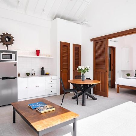Villa Revo Seminyak  Ngoại thất bức ảnh