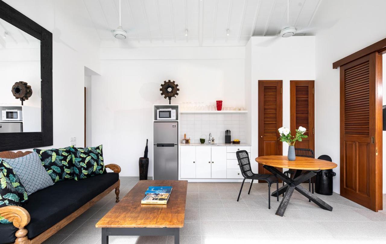 Villa Revo Seminyak  Ngoại thất bức ảnh